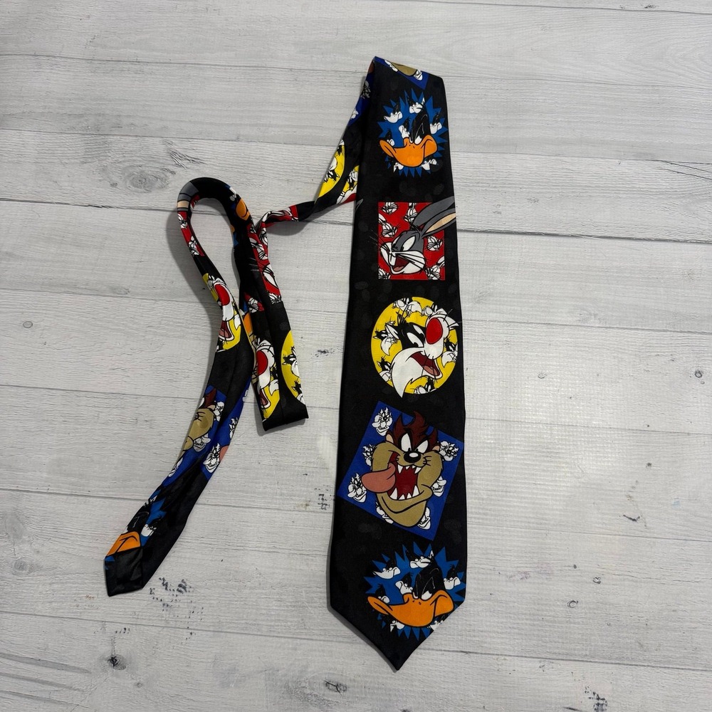 Vintage 1995 Looney Tunes Mania Men's Necktie Taz Sylvester Bugs Daffy